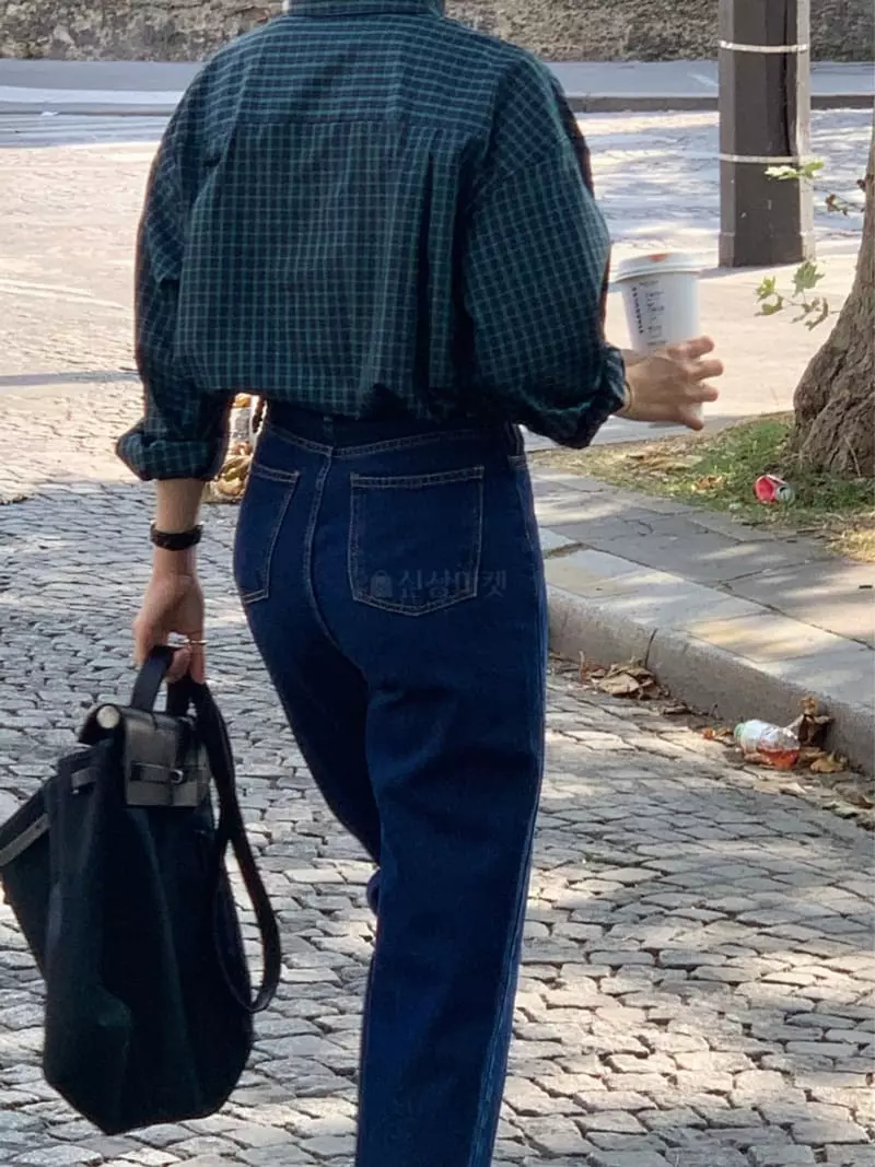 Sold Out - Korean Women Fashion - #momslook - Retro Jeans - 4