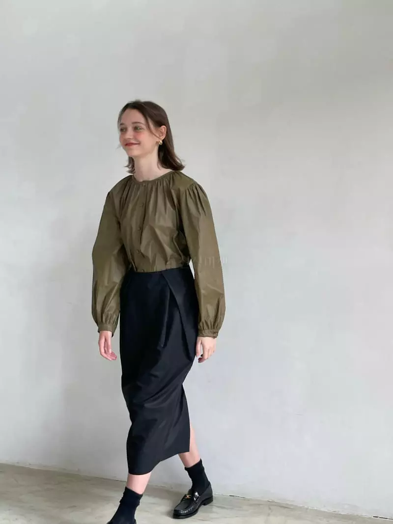 Sold Out - Korean Women Fashion - #womensfashion - Round Shirring Blouse - 5