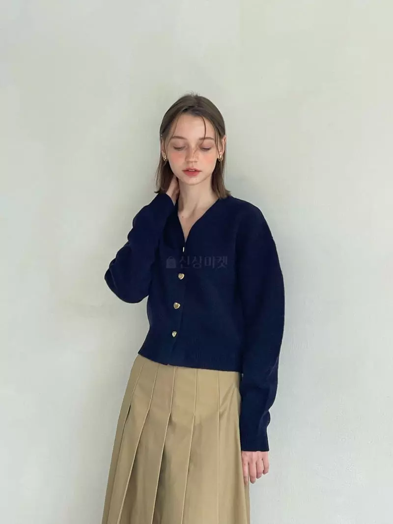 Sold Out - Korean Women Fashion - #womensfashion - Pro Heart Cardigan - 11