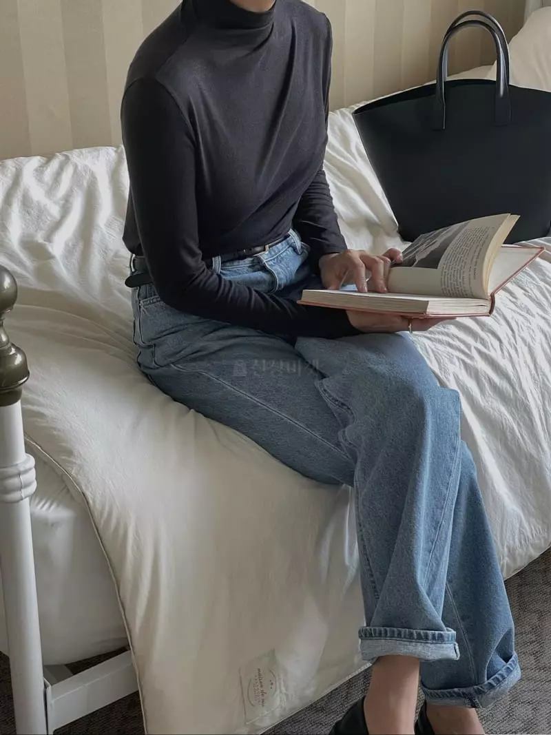 Sono De Seoul - Korean Women Fashion - #momslook - Riwoo Turtleneck Tee - 11