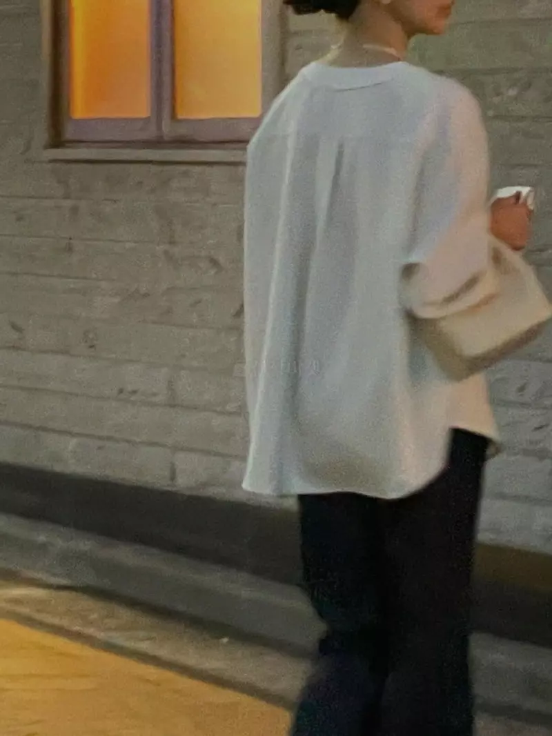 Sono De Seoul - Korean Women Fashion - #momslook - Lene V Neck Shirt Blouse - 6