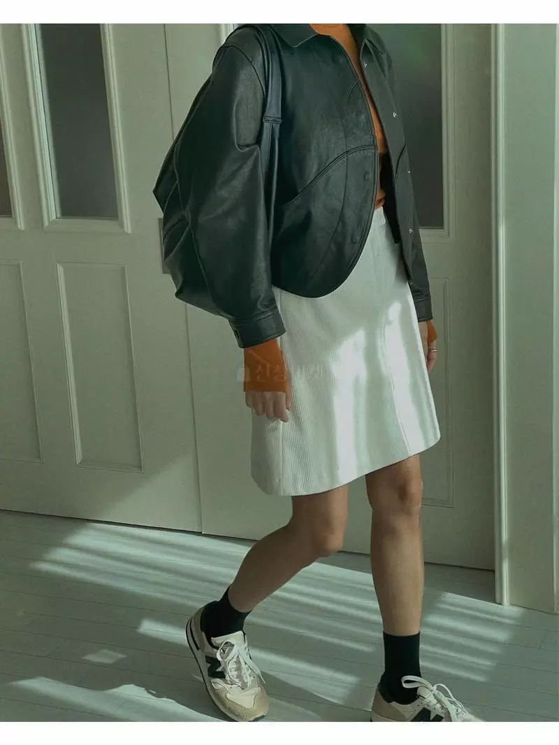 Sono De Seoul - Korean Women Fashion - #momslook - Corduroy Mini Skirt