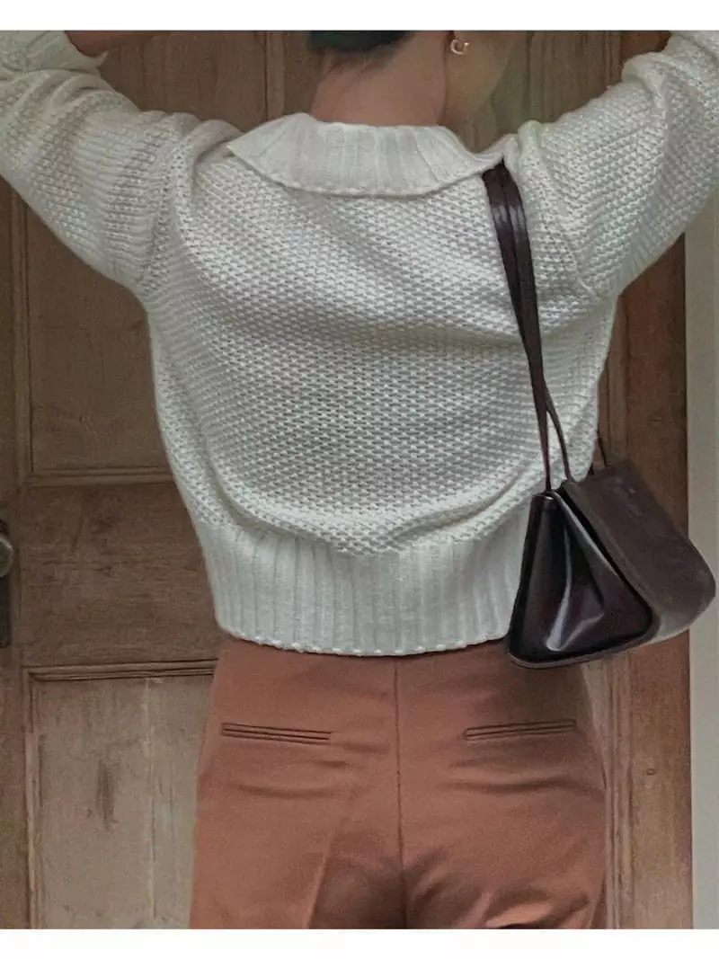 Sono De Seoul - Korean Women Fashion - #momslook - Eden Berrer Knit Tee - 11