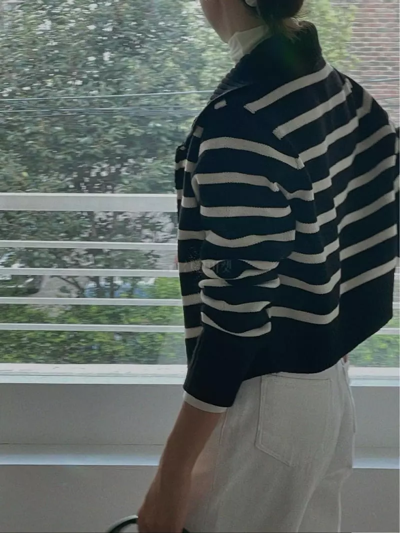 Sono De Seoul - Korean Women Fashion - #momslook - Afon Stripes Zip-up Knit Tee - 3
