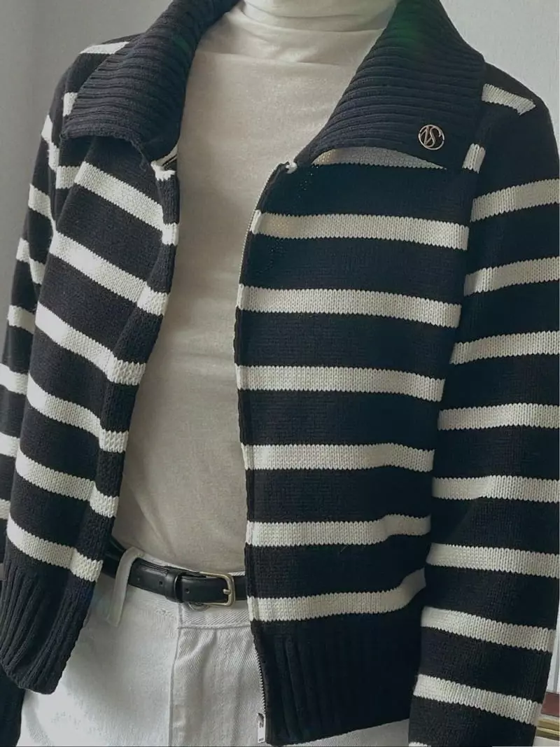 Sono De Seoul - Korean Women Fashion - #momslook - Afon Stripes Zip-up Knit Tee - 7
