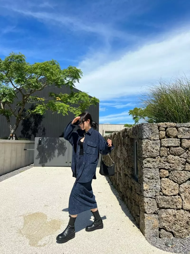 Special - Korean Women Fashion - #momslook - Sleeves Slit Round Tee - 2
