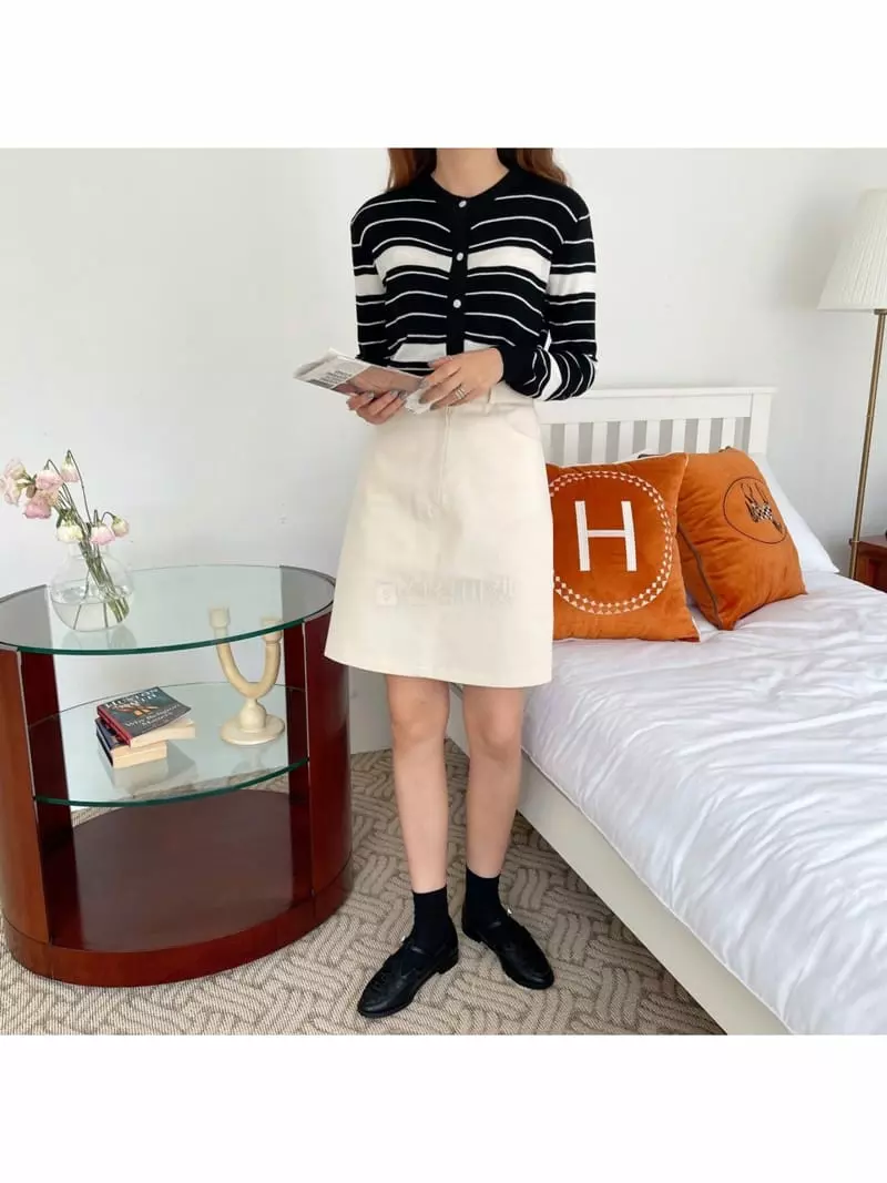 Srap - Korean Women Fashion - #shopsmall - Bitter Skirt - 4