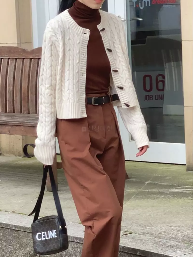Ssemienne - Korean Women Fashion - #momslook - Tongul Cardigan - 6