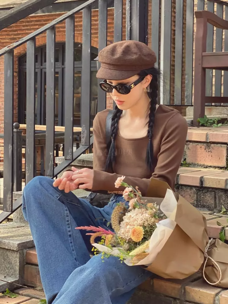 Ssemienne - Korean Women Fashion - #momslook - Anne Square Knit - 3