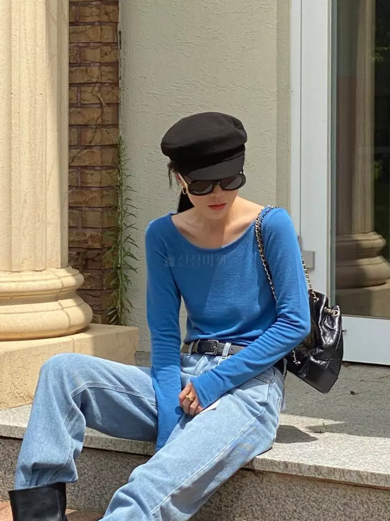 Ssemienne - Korean Women Fashion - #pursuepretty - Spoon Neck Tee - 4
