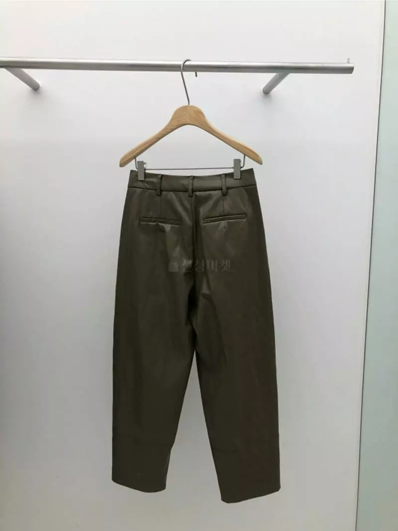 Stable - Korean Women Fashion - #thelittlethings - J Leather Pants - 4