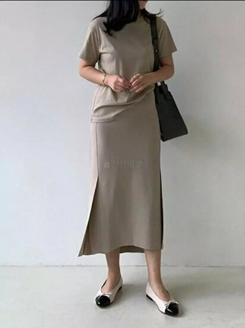 Stable - Korean Women Fashion - #womensfashion - Slit Skirt
