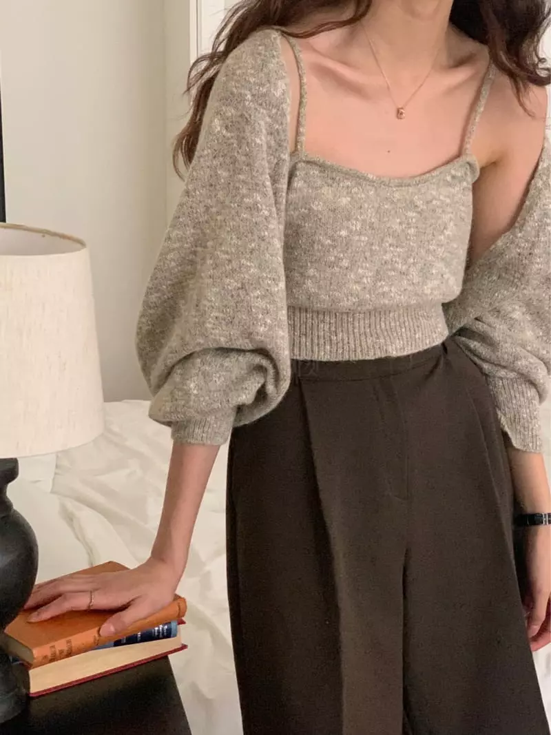 Tacit - Korean Women Fashion - #momslook - Bolero Sleeveless Knit Tee - 9