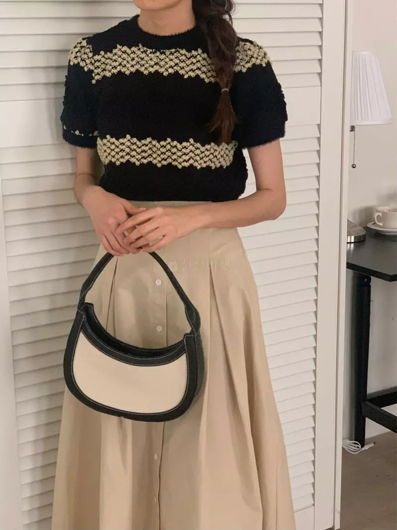 Tacit - Korean Women Fashion - #momslook - Mango Crop Knit Tee  - 3