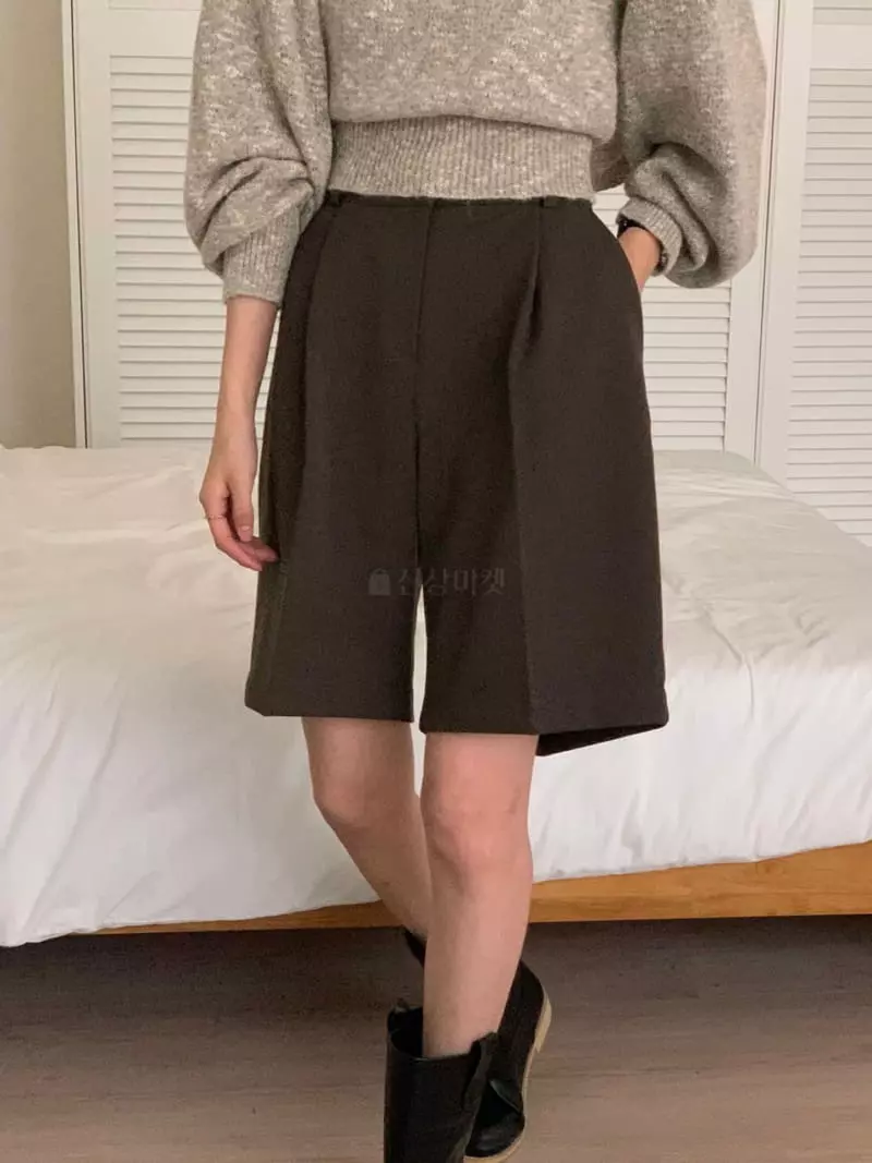 Tacit - Korean Women Fashion - #momslook - Fleece Burmuda Pants - 10
