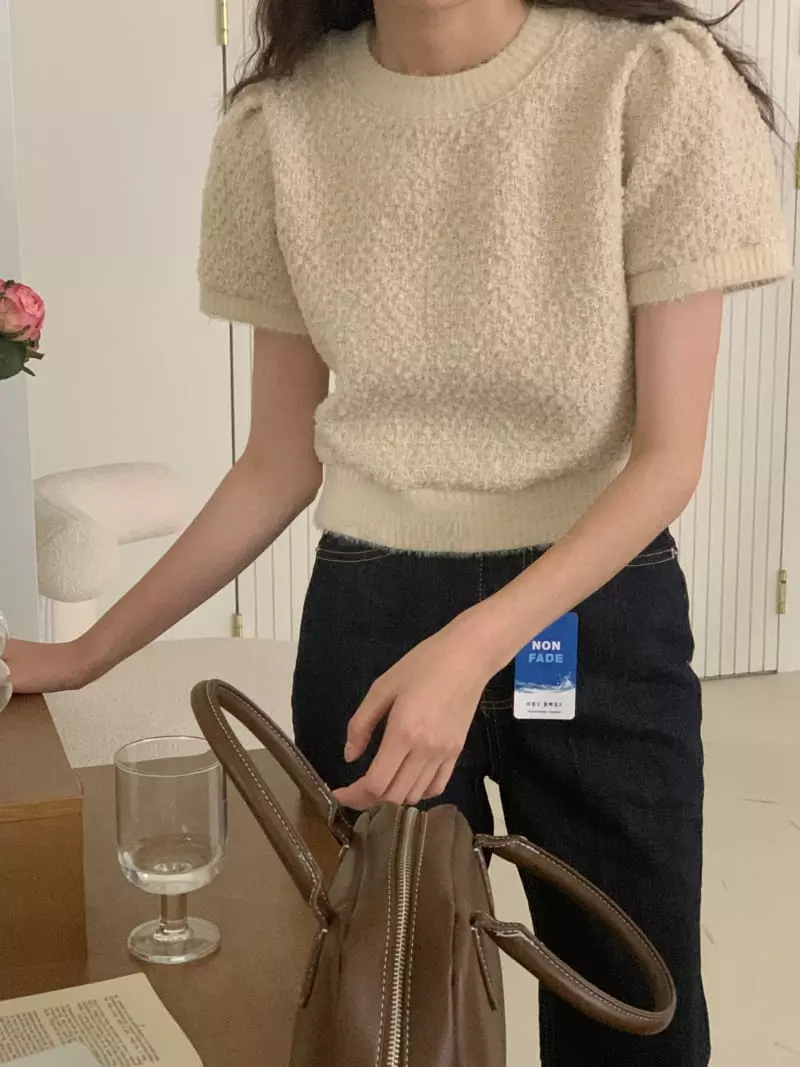 Tacit - Korean Women Fashion - #vintagekidsstyle - Crop Knit Tee - 4