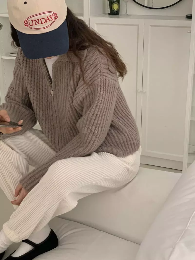 Tacit - Korean Women Fashion - #vintageinspired - Zip-up Knit Tee - 5