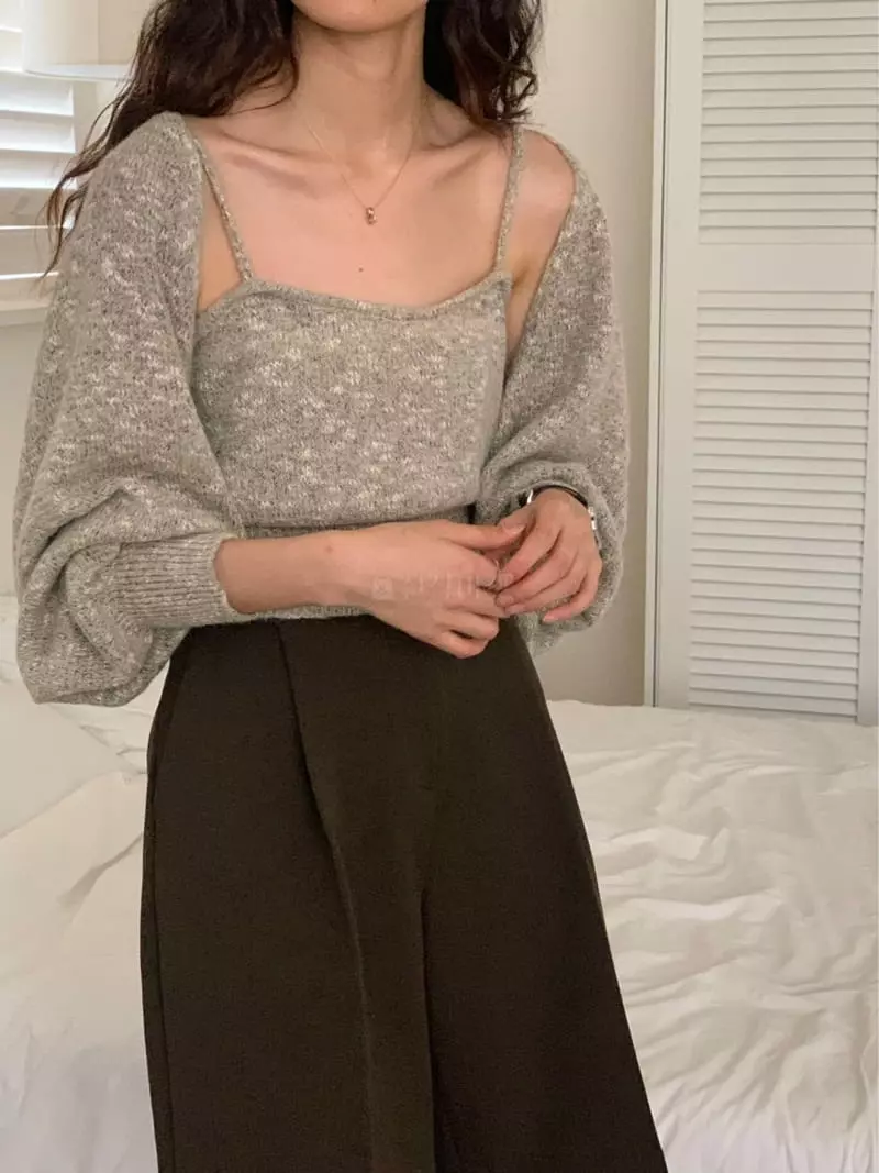 Tacit - Korean Women Fashion - #womensfashion - Bolero Sleeveless Knit Tee - 10