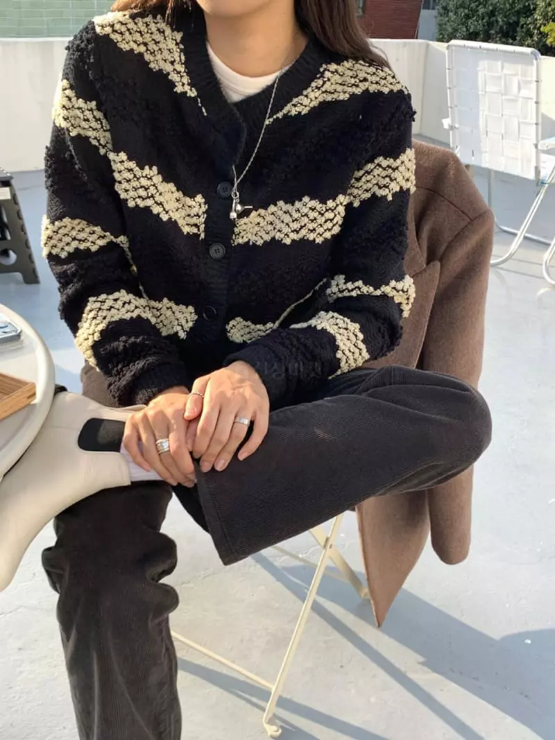 Tacit - Korean Women Fashion - #womensfashion - Mang Gu Cardigan - 7