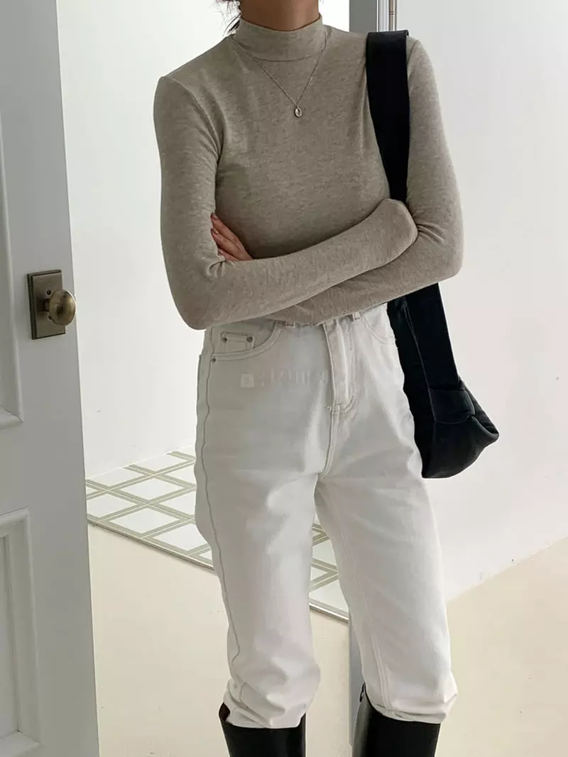 Tahiti - Korean Women Fashion - #momslook - 8 Color Half Turtleneck Tee - 11