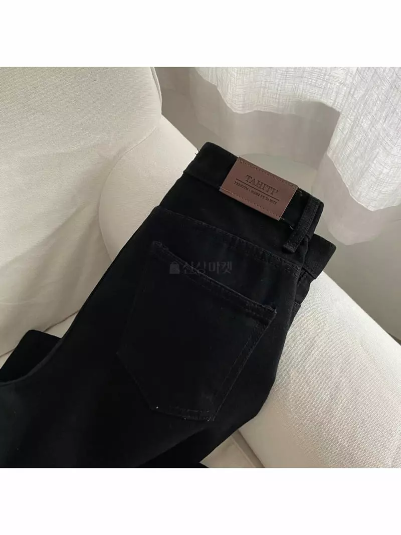 Tahiti - Korean Women Fashion - #momslook - Black Jeans