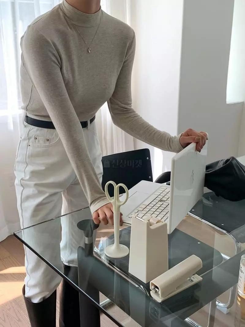 Tahiti - Korean Women Fashion - #shopsmall - 8 Color Half Turtleneck Tee - 2