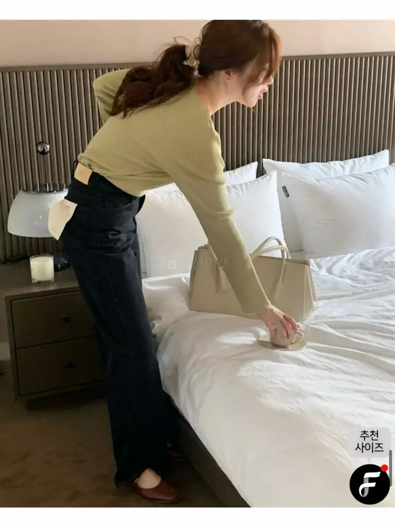 Tahiti - Korean Women Fashion - #shopsmall - Min Square Knit Tee - 5