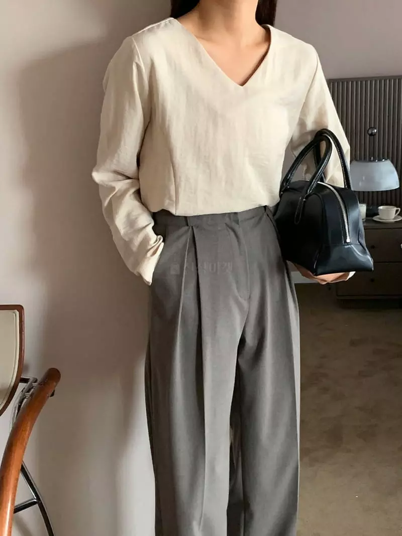 Tahiti - Korean Women Fashion - #thatsdarling - Lilin Blouse - 2