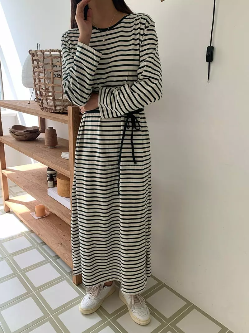 Tahiti - Korean Women Fashion - #womensfashion - Stripes One-piece - 12