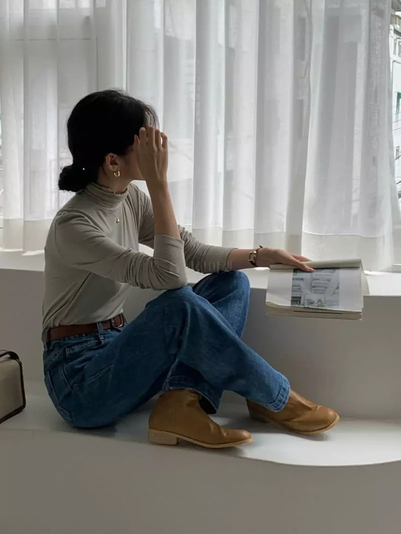Talktalk - Korean Women Fashion - #momslook - Terace Turtleneck Tee - 12