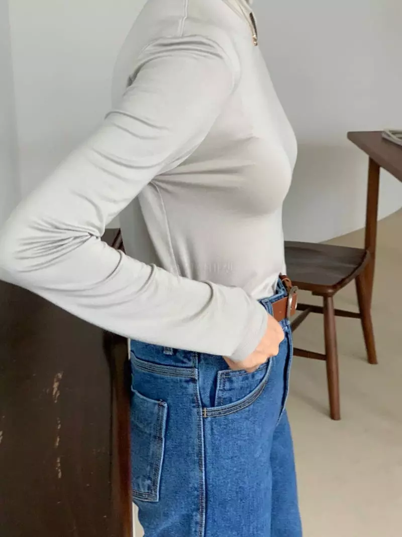Talktalk - Korean Women Fashion - #womensfashion - Terace Turtleneck Tee - 4