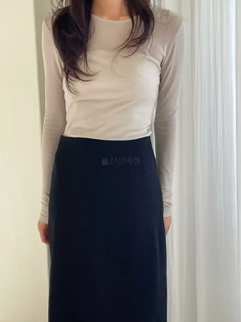 Talktalk - Korean Women Fashion - #momslook - Mello Round Tee - 9
