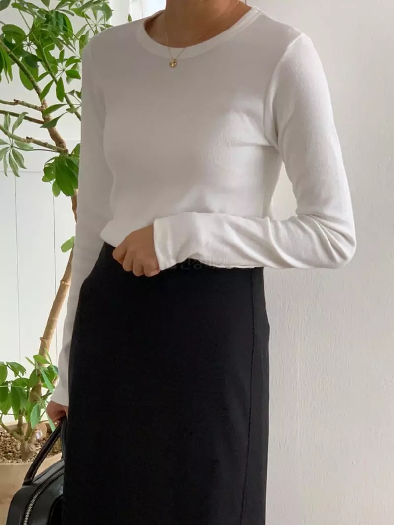 Talktalk - Korean Women Fashion - #restrostyle - Soldy Button Tee - 3