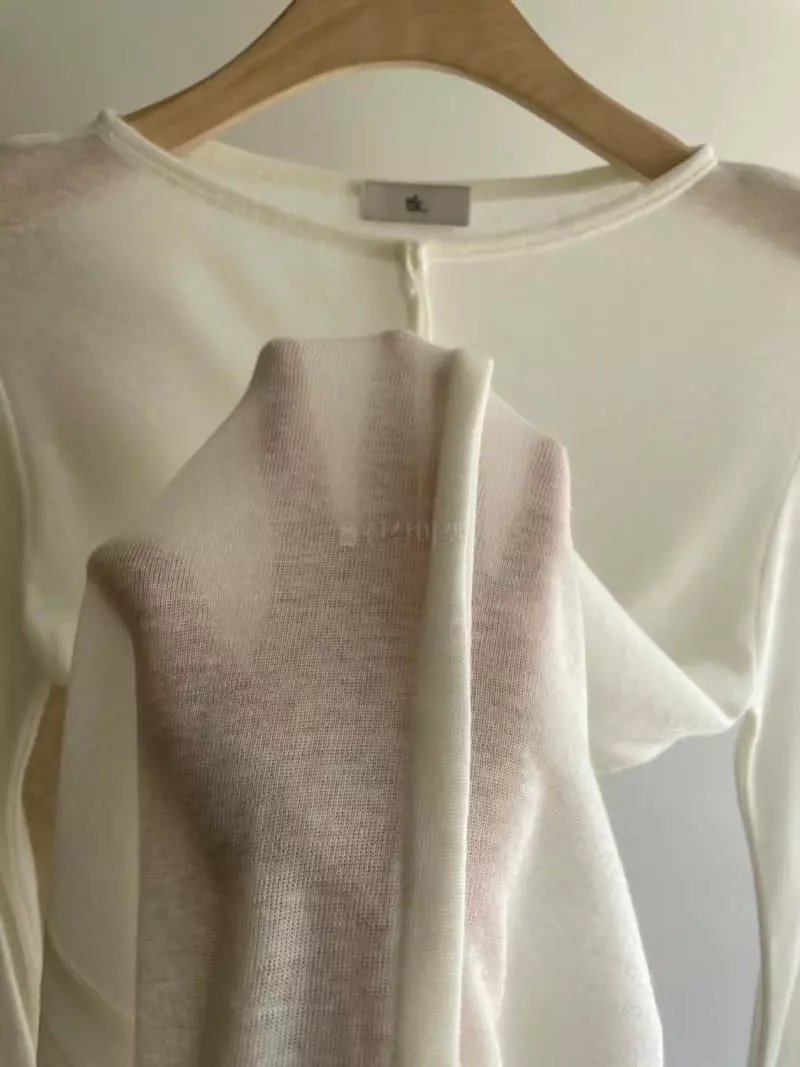 Talktalk - Korean Women Fashion - #thatsdarling - Amel Button Tee - 8