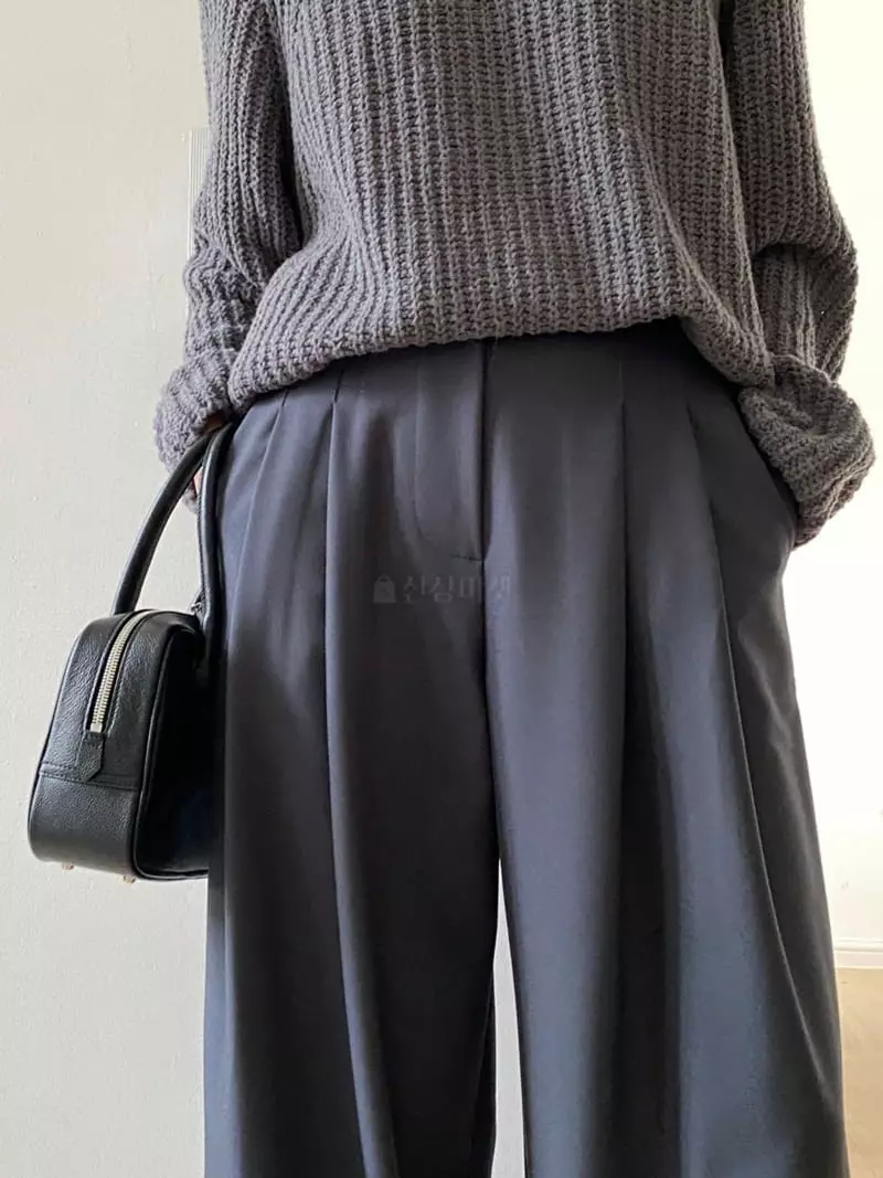 Talktalk - Korean Women Fashion - #womensfashion - Two Tuck Pants - 11