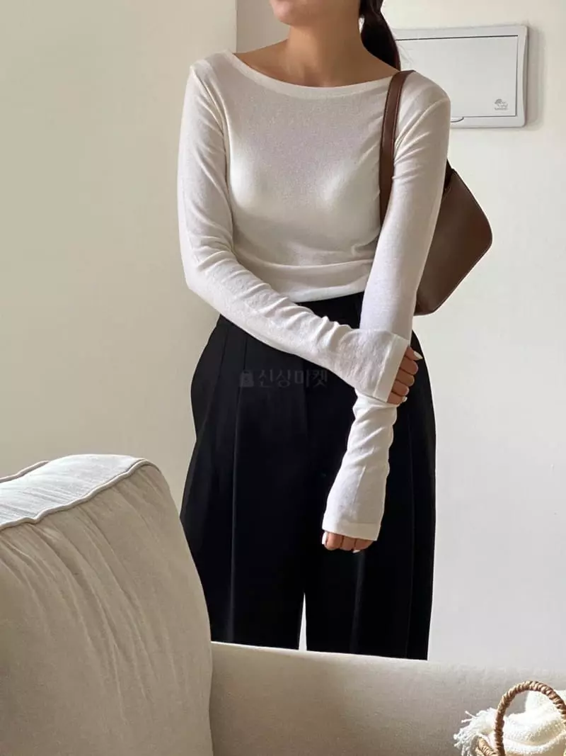 Talktalk - Korean Women Fashion - #womensfashion - Toil Boat Neck Tee - 2