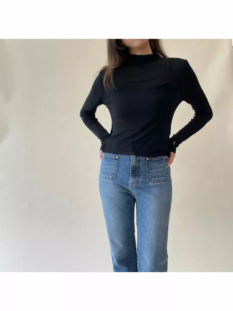 Talktalk - Korean Women Fashion - #womensfashion - Cold Crop Half Neck Tee - 11