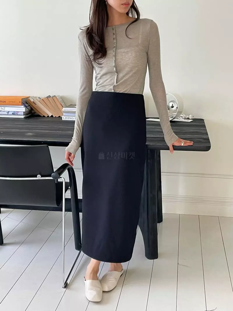 Talktalk - Korean Women Fashion - #womensfashion - Amel Button Tee - 11