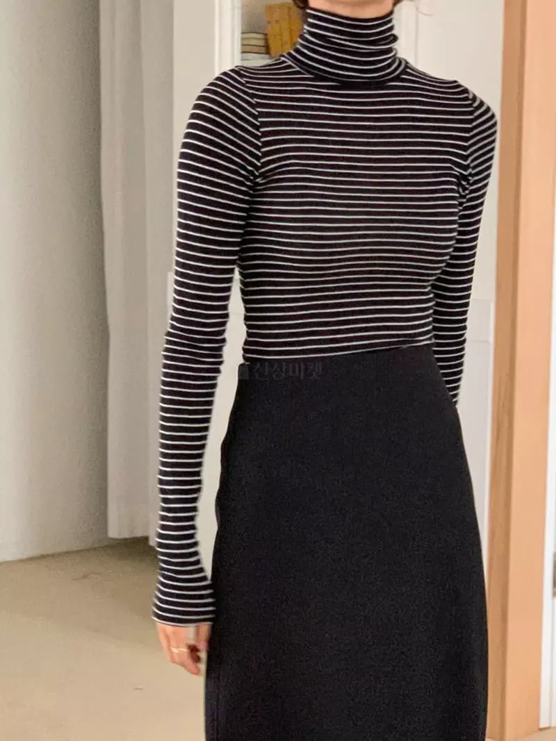 Talktalk - Korean Women Fashion - #womensfashion - Mer Turtleneck Tee - 9