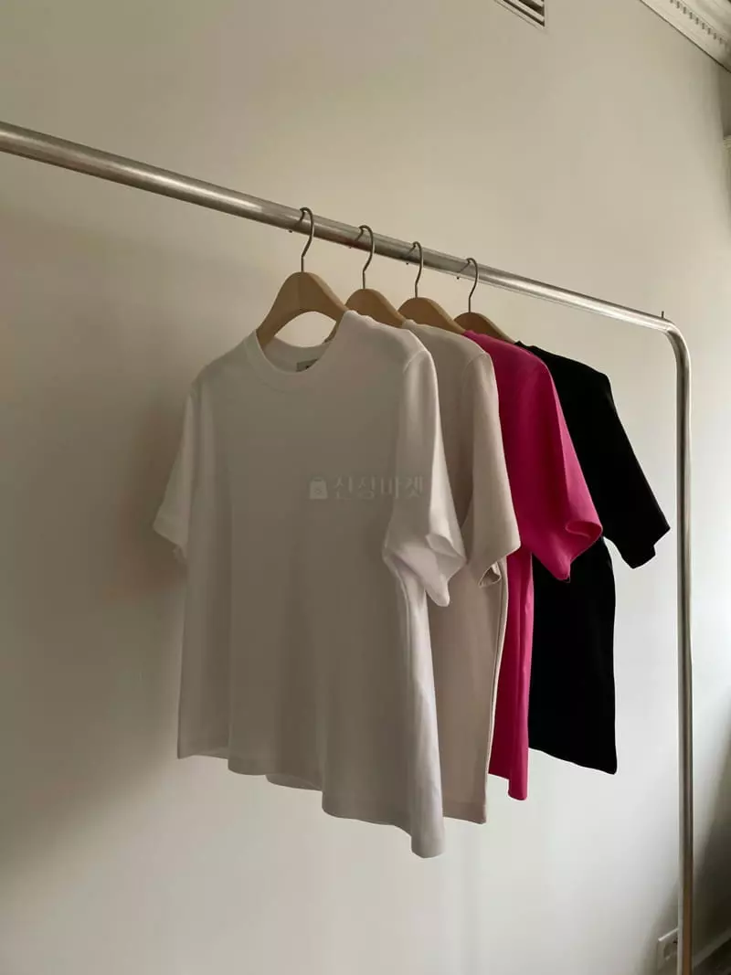 Talktalk - Korean Women Fashion - #womensfashion - Toko Crop Tee - 8