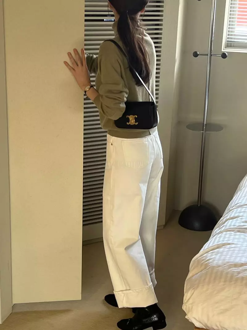 Taste - Korean Women Fashion - #momslook - Cash Slit Turtleneck Knit Tee - 2