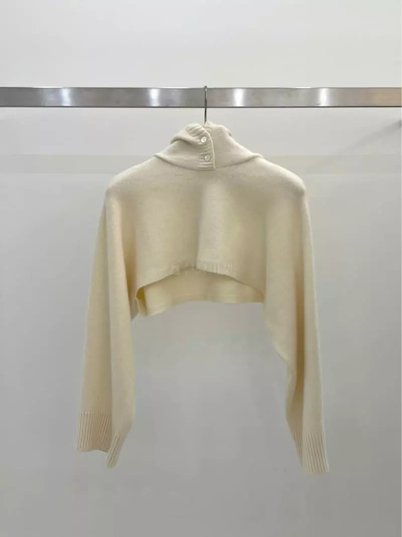 Taste - Korean Women Fashion - #momslook - Cash Baracraba Knit Tee - 3