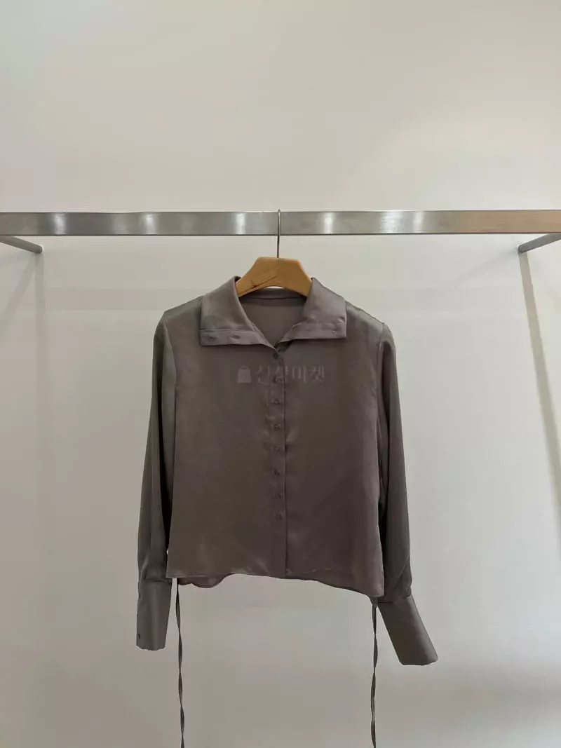 Taste - Korean Women Fashion - #momslook - Silky High Neck Blouse - 5