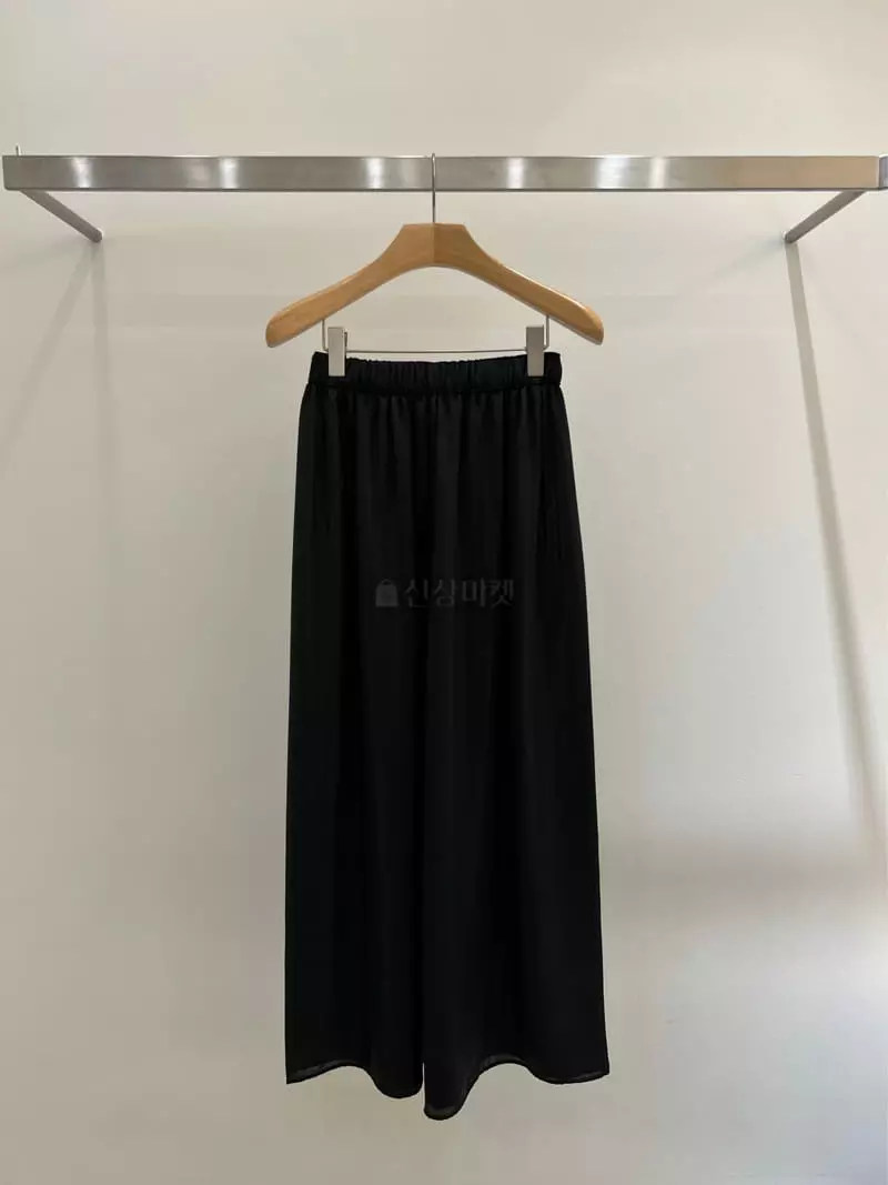Taste - Korean Women Fashion - #momslook - Silky Tag Pants - 2