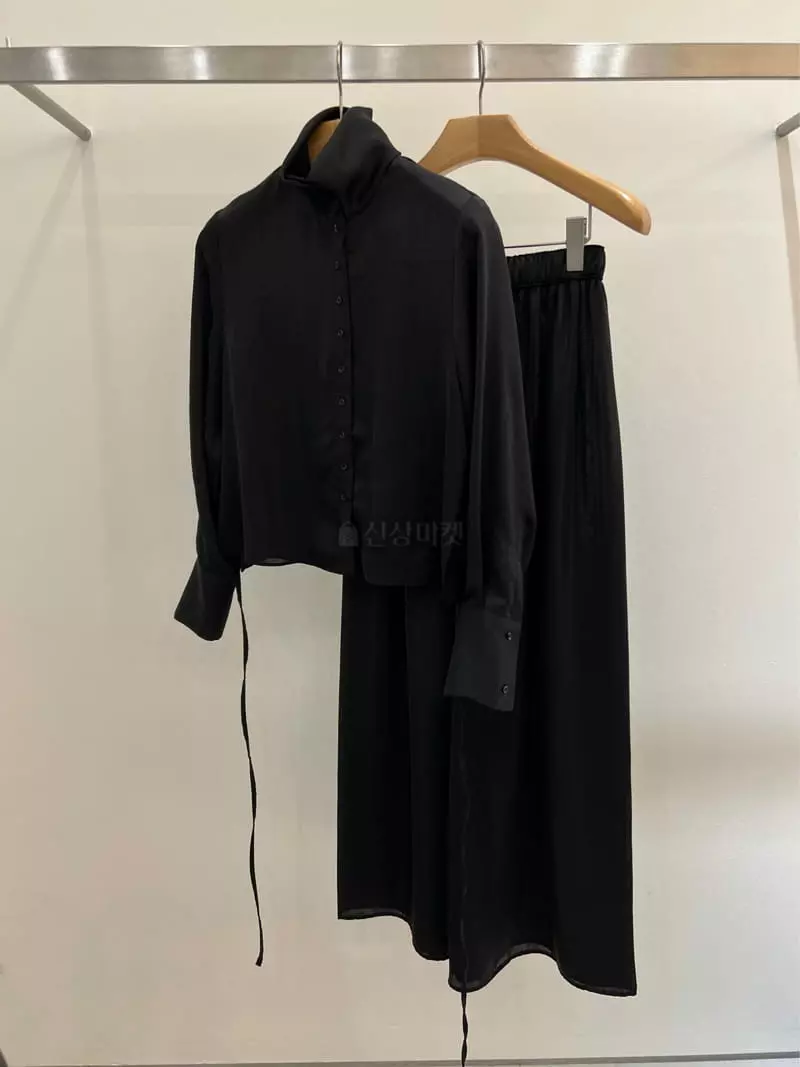 Taste - Korean Women Fashion - #momslook - Silky Tag Pants - 5