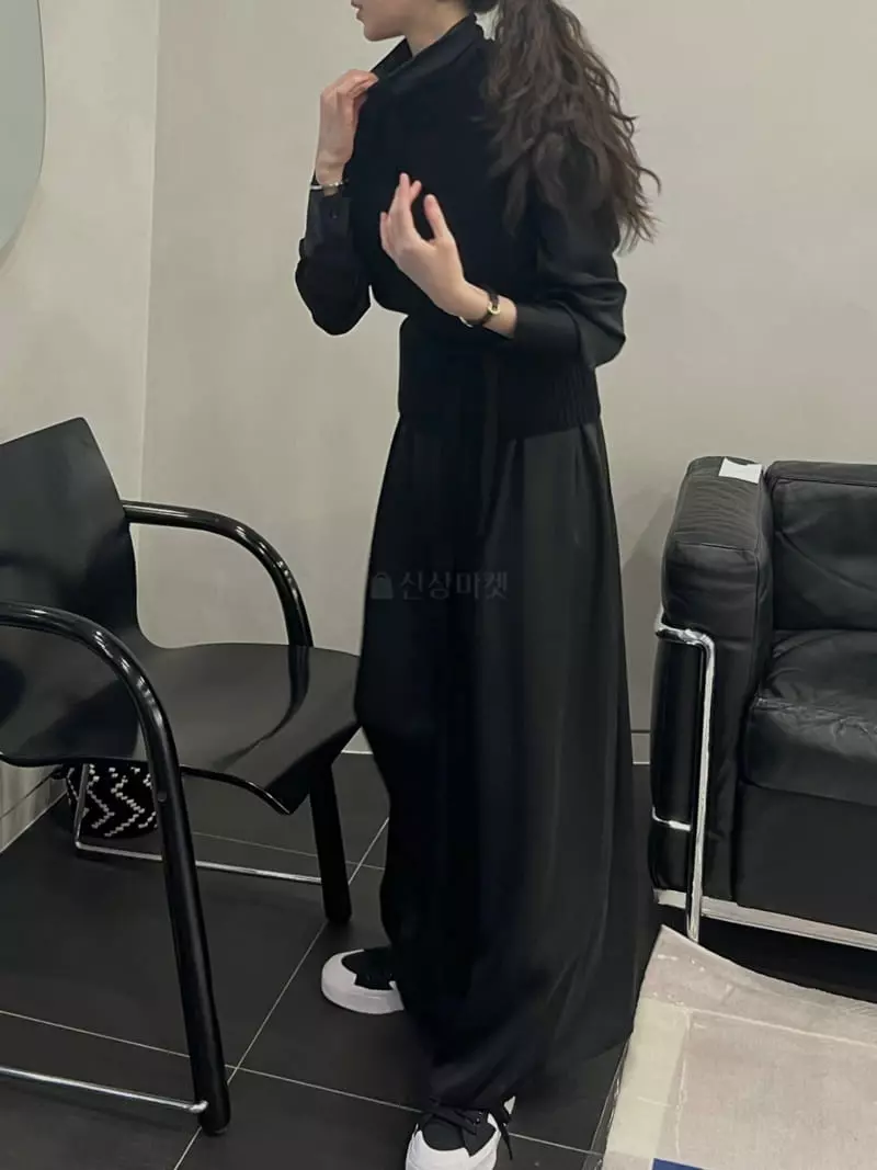 Taste - Korean Women Fashion - #womensfashion - Silky Tag Pants - 3
