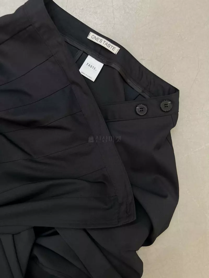 Taste - Korean Women Fashion - #womensfashion - Wrap Wrinkle Skirt - 2
