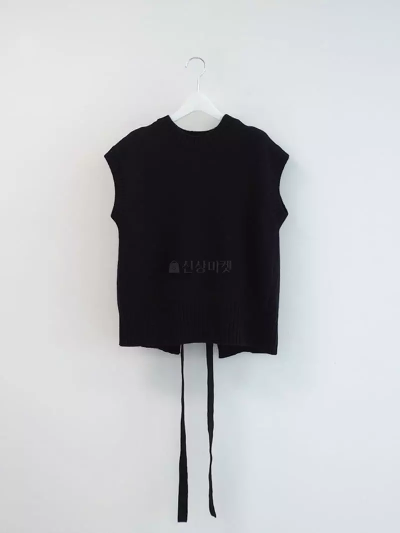 Taste - Korean Women Fashion - #womensfashion - Slit Vest - 9
