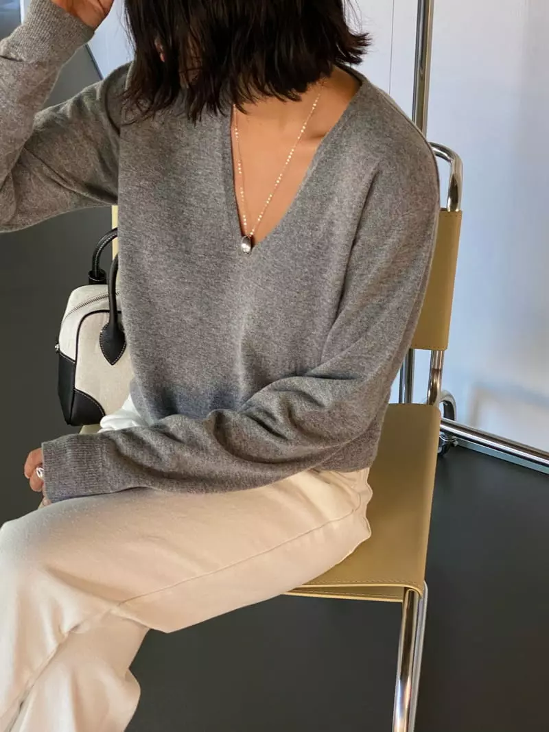 Tempting - Korean Women Fashion - #momslook - Classic Cash Knit Tee - 3