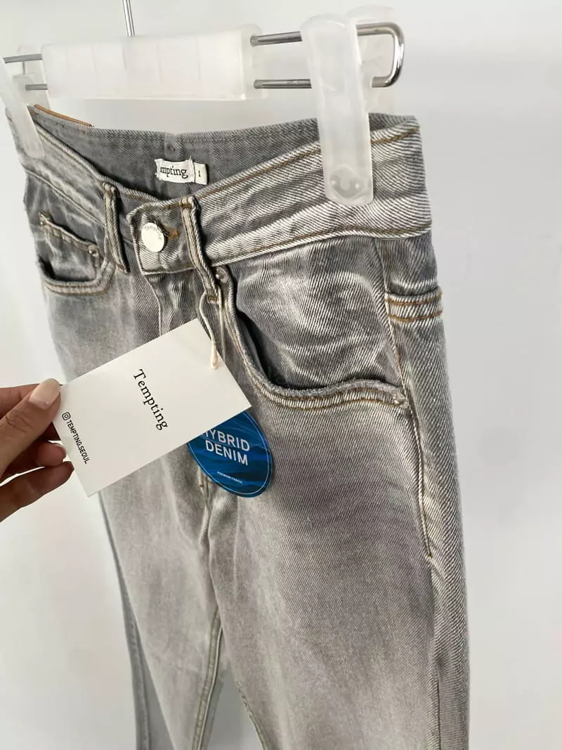 Tempting - Korean Women Fashion - #restrostyle - Brush Jeans - 2
